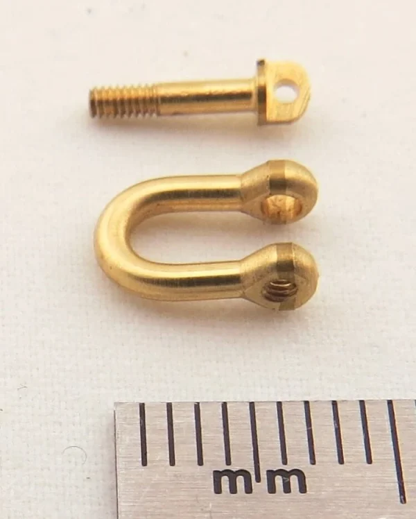 Schäkel Ca. 8,6×5,6mm, Mit Gewinde-Bolzen M1. Messing 3