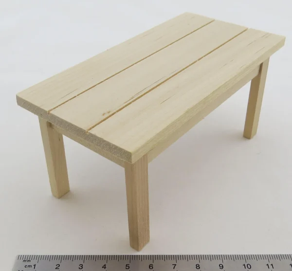 1x Gartentisch 13×6,4x6cm, Höhe 6cm. 64mm Tief. Holz, Natur 1