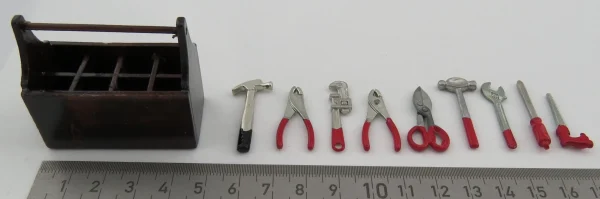 1x Werkzeugkiste 4,5cm Lang M.8 Metall- Werkzeugen (ca 1