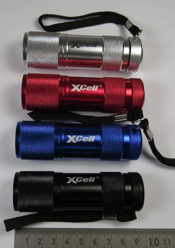 1 Alu-Taschenlampe XCELL Basic 9 LED. Taschenlampe Mit 9 4