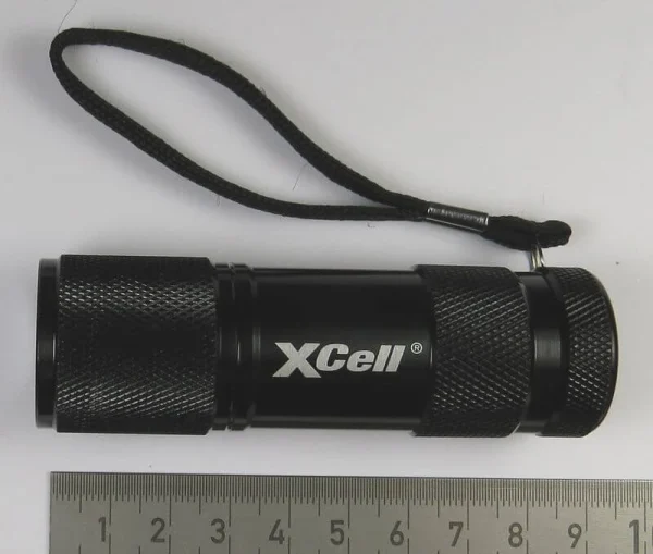 1 Alu-Taschenlampe XCELL Basic 9 LED. Taschenlampe Mit 9 1