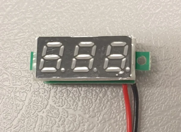 1 Spannungsanzeige Für Bereich 3,5-30V. 3-stellige Digitala 1